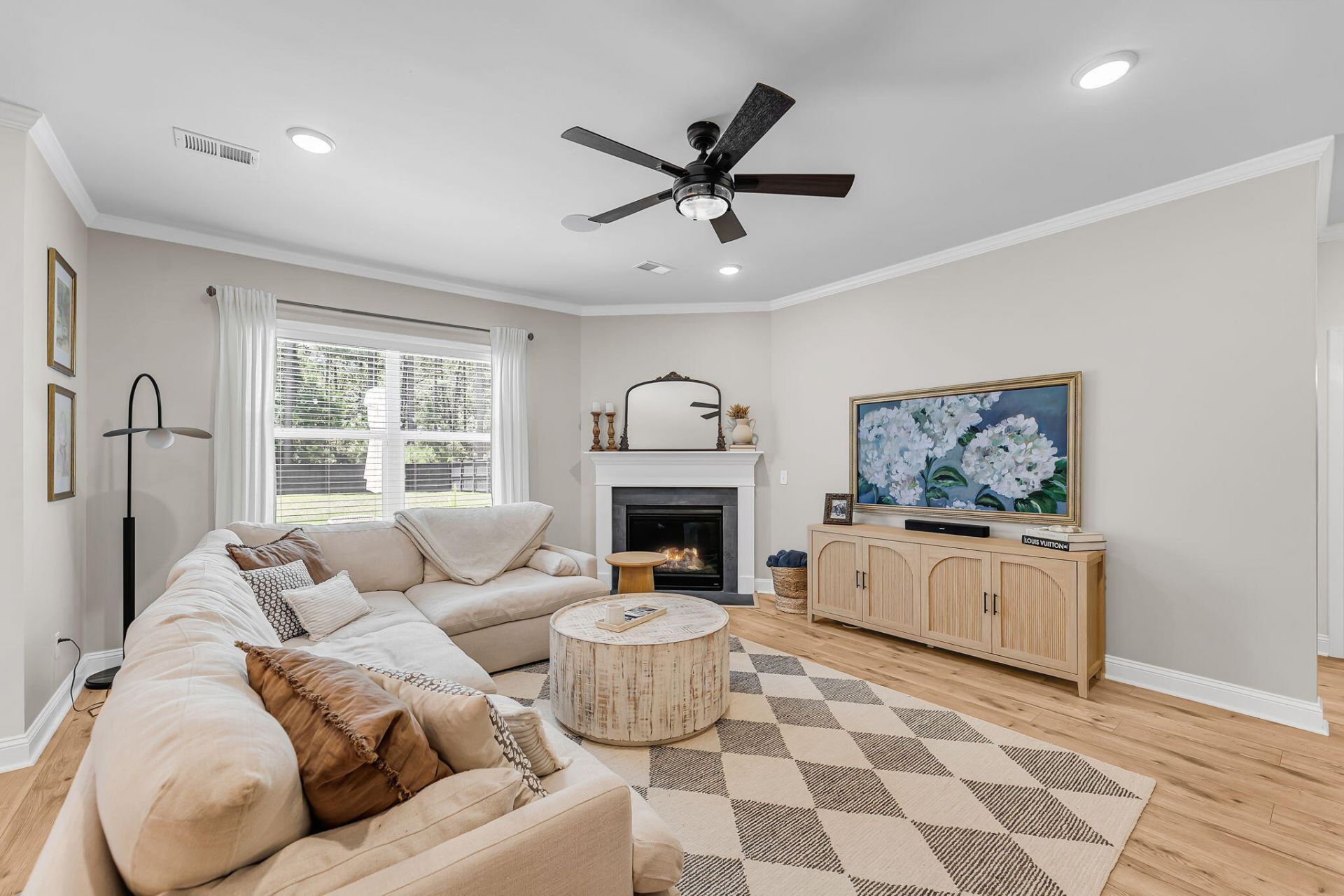 5012 Cranesbill Way Photo 4