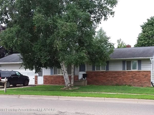 205 N Gould Street, Owosso, MI 48867
