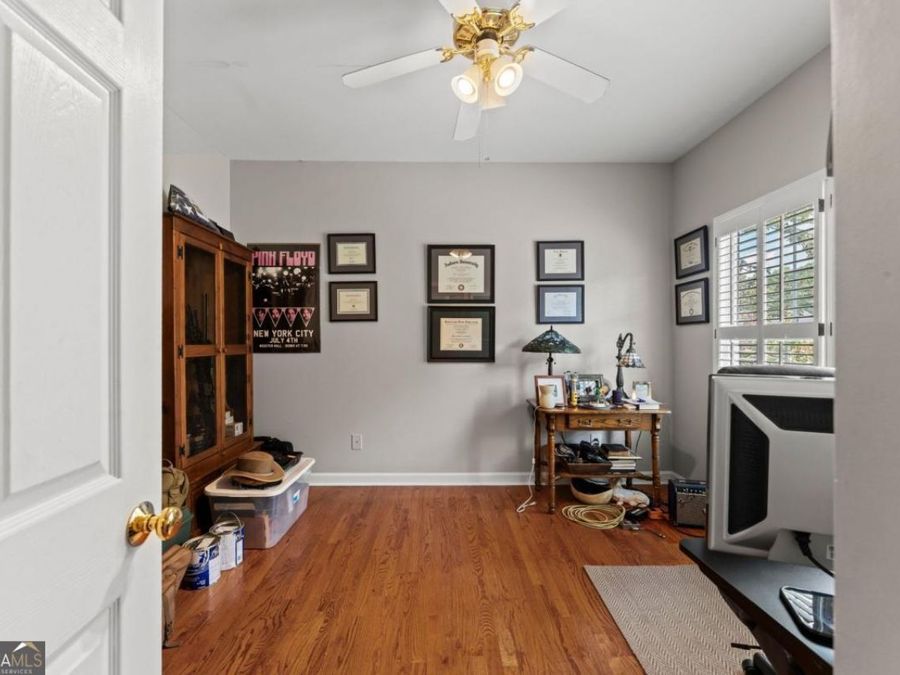 Property Image 37