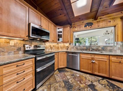 2385 Wasabe Drive, South Lake Tahoe, CA 96150 Photo