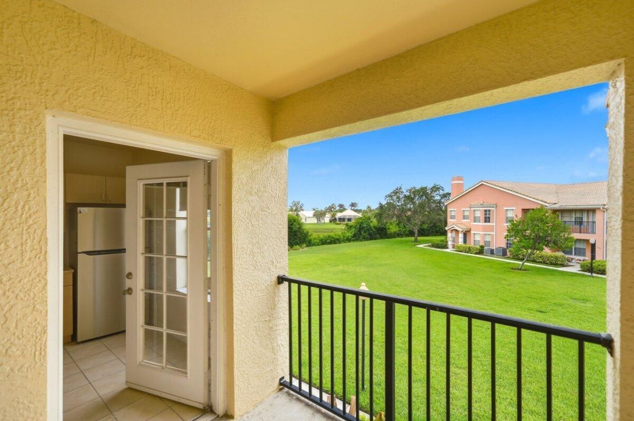 124 SW Peacock Boulevard, Port Saint Lucie, FL 34986 Photo