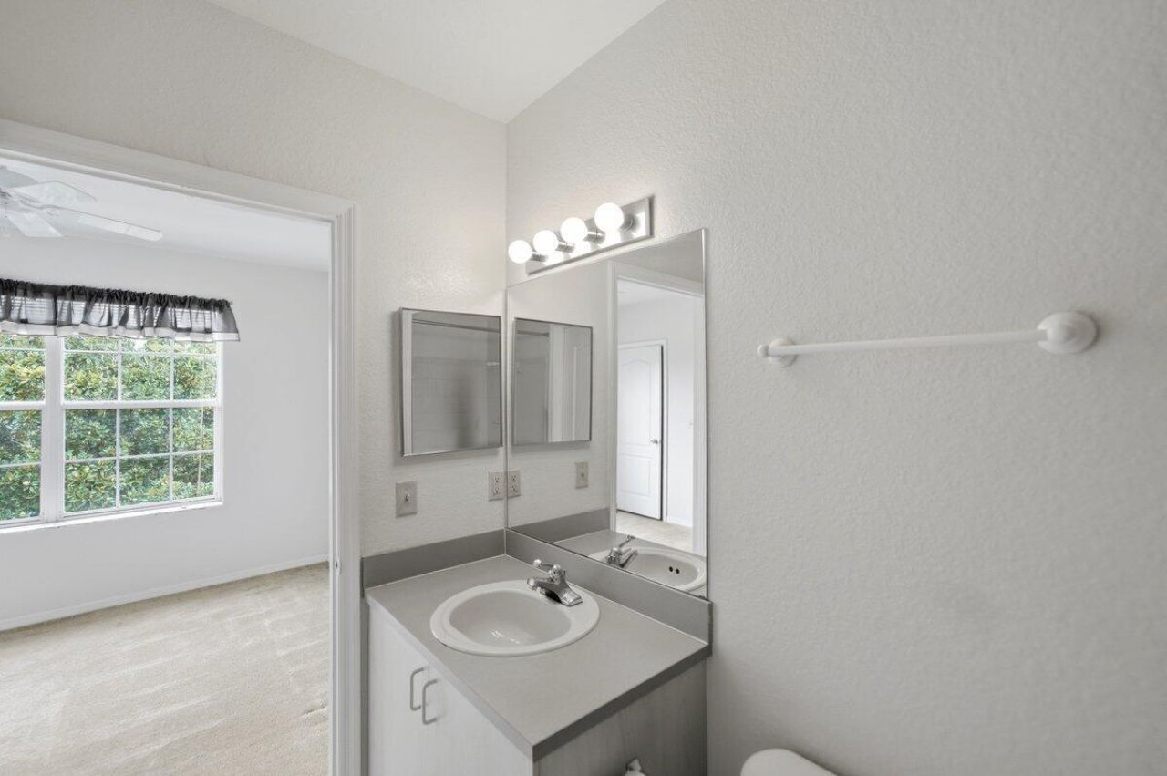 124 SW Peacock Boulevard, Port Saint Lucie, FL 34986 Photo