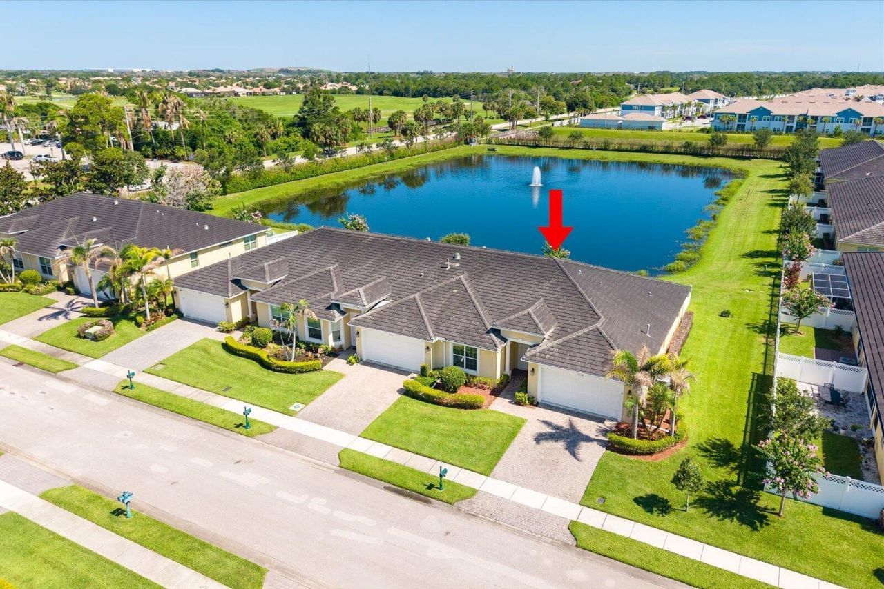 6244 NW Helmsdale Way, Port Saint Lucie, FL 34983 Photo