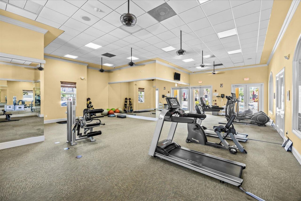 6244 NW Helmsdale Way, Port Saint Lucie, FL 34983 Photo