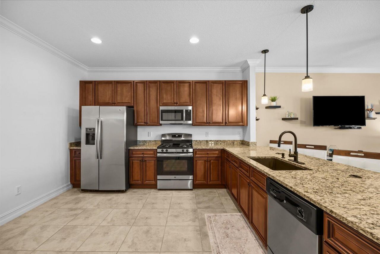 6244 NW Helmsdale Way, Port Saint Lucie, FL 34983 Photo
