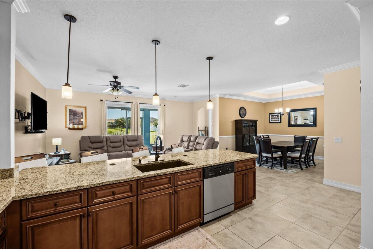 6244 NW Helmsdale Way, Port Saint Lucie, FL 34983 Photo