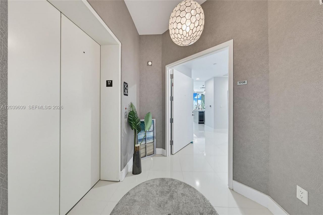 2020 N Bayshore Dr, Unit 1708, Miami, FL 33137 Photo