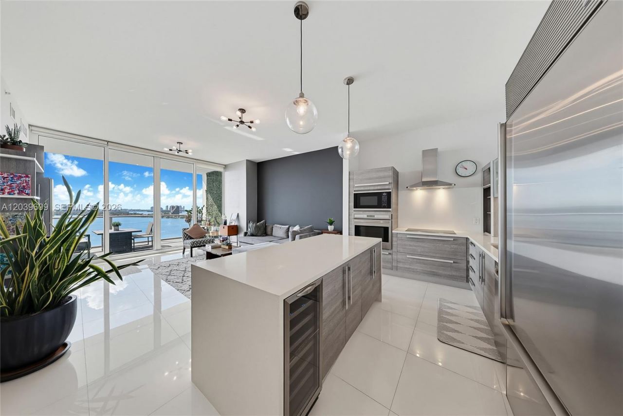 2020 N Bayshore Dr, Unit 1708, Miami, FL 33137 Photo