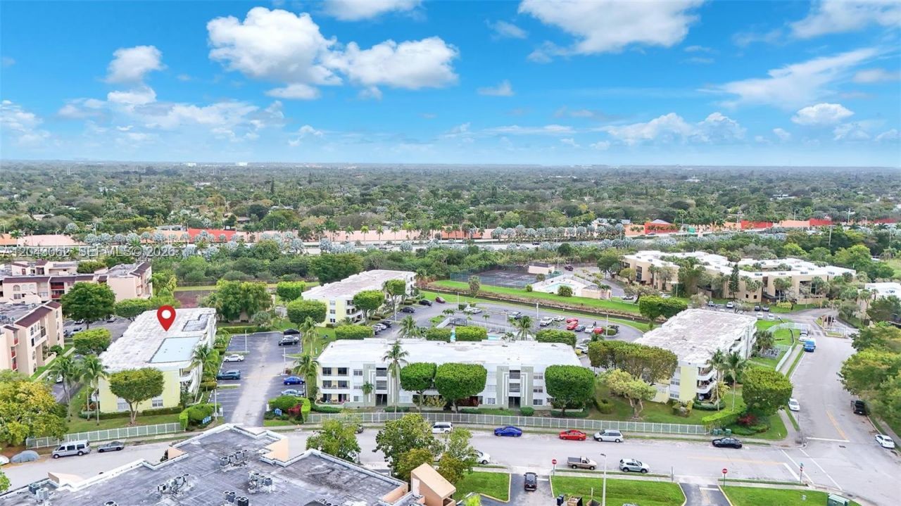 10755 SW 108th Ave, Unit 304, Miami, FL 33176 Photo