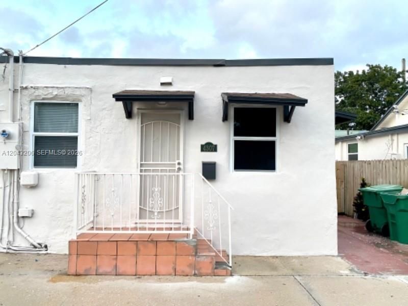 4307 SW 9th St , Unit 4307, Miami, FL 33134 Photo