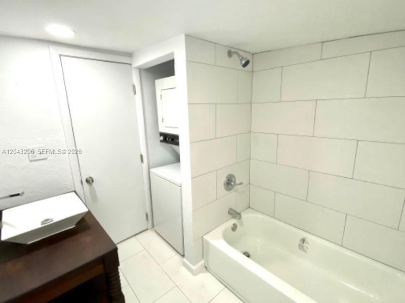 4307 SW 9th St , Unit 4307, Miami, FL 33134 Photo
