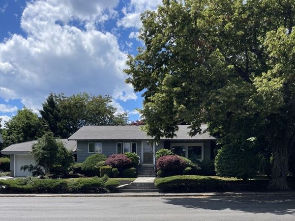 217 Castle Road, Nahant, MA 01908