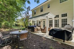 2451 Draymohr Court photo 4