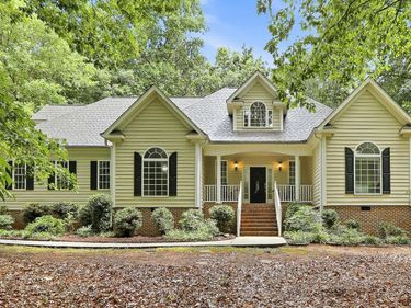 6304 Hilbert Ridge Drive, Holly Springs, NC 27540