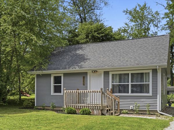 8266 E Asbury Lane, North Webster, IN 46555