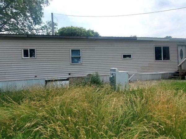 903 State Street, Whitten, IA 50269