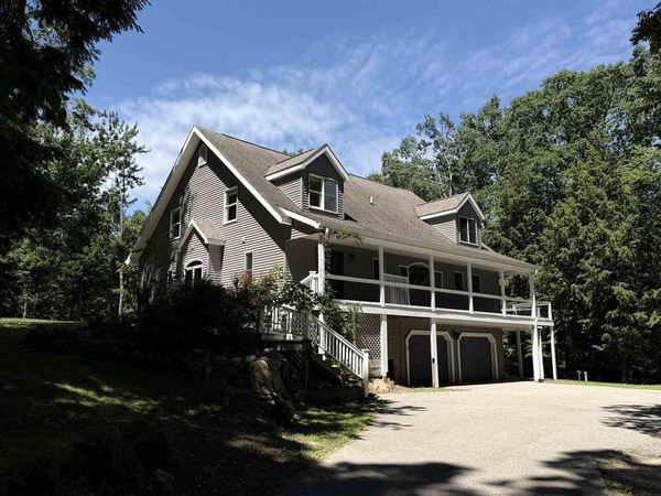 5822 Resort Pike, Petoskey, MI 49770