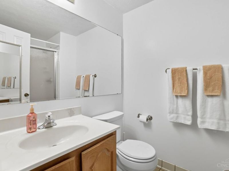 7373 Woodcroft Drive, Unit 95, Anderson Twp, OH 45230 Photo 23