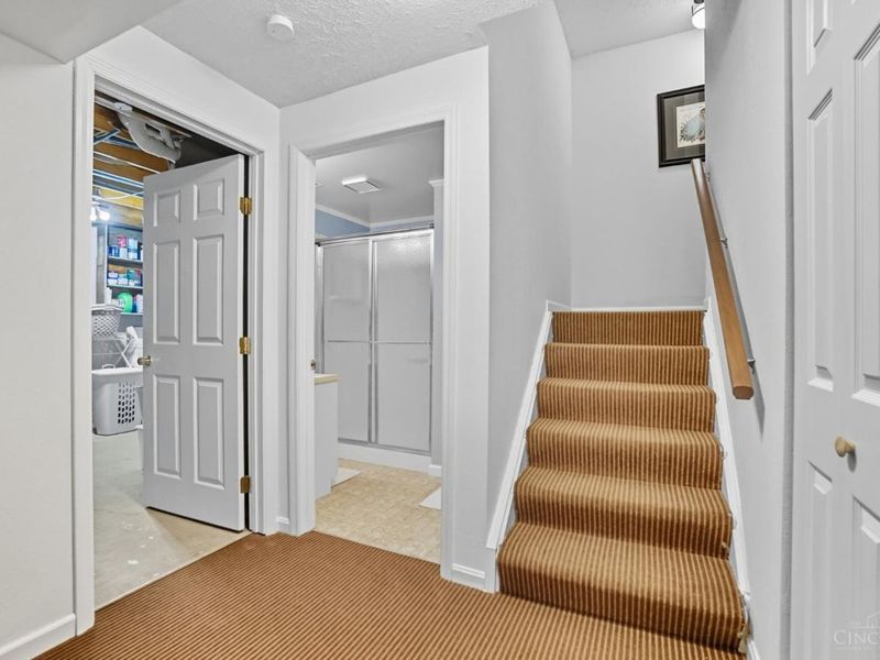 7373 Woodcroft Drive, Unit 95, Anderson Twp, OH 45230 Photo 32