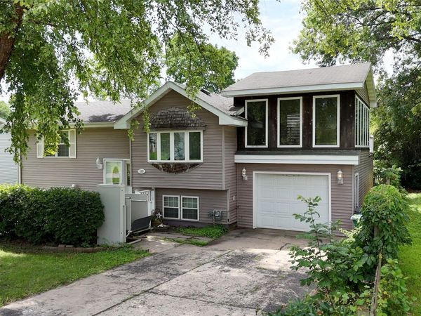225 George Street, Hartford, IA 50118