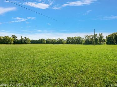 3915 McGinnis Road , Groveland Twp, MI 48442