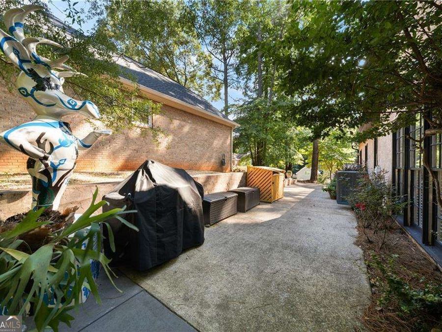 Property Image 37