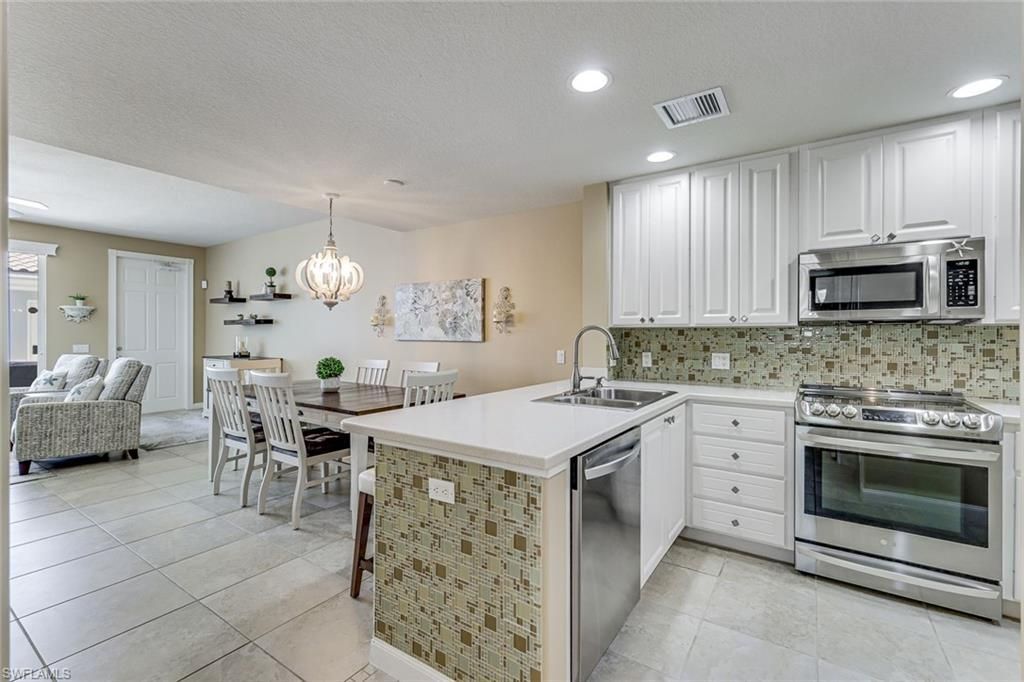 15400 Almaco Cir, Bonita Springs, FL 34135 Photo