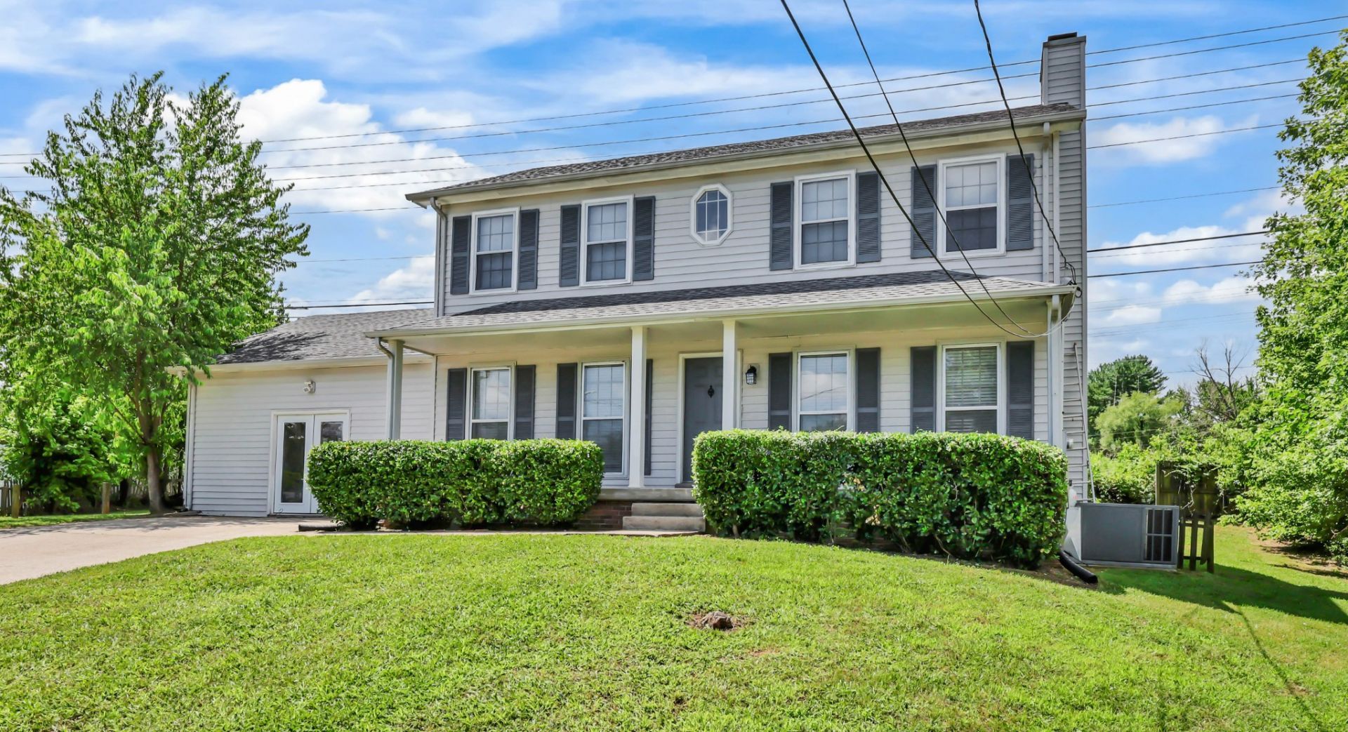 1025 Dandelion Dr  Clarksville, TN 37042