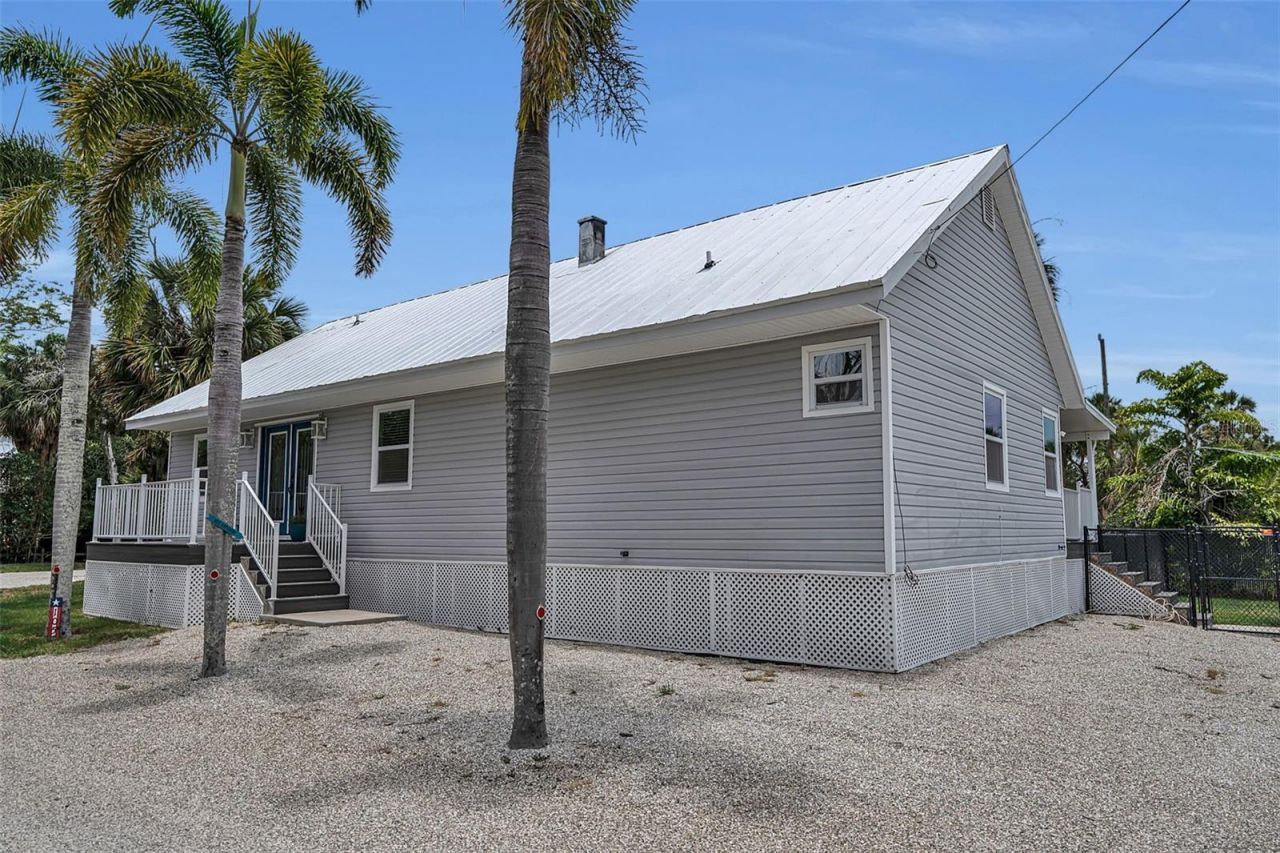 1057 Bayshore Drive, Terra Ceia, FL 34250 Photo