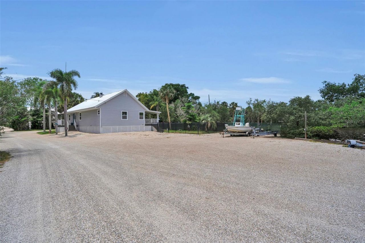 1057 Bayshore Drive, Terra Ceia, FL 34250 Photo