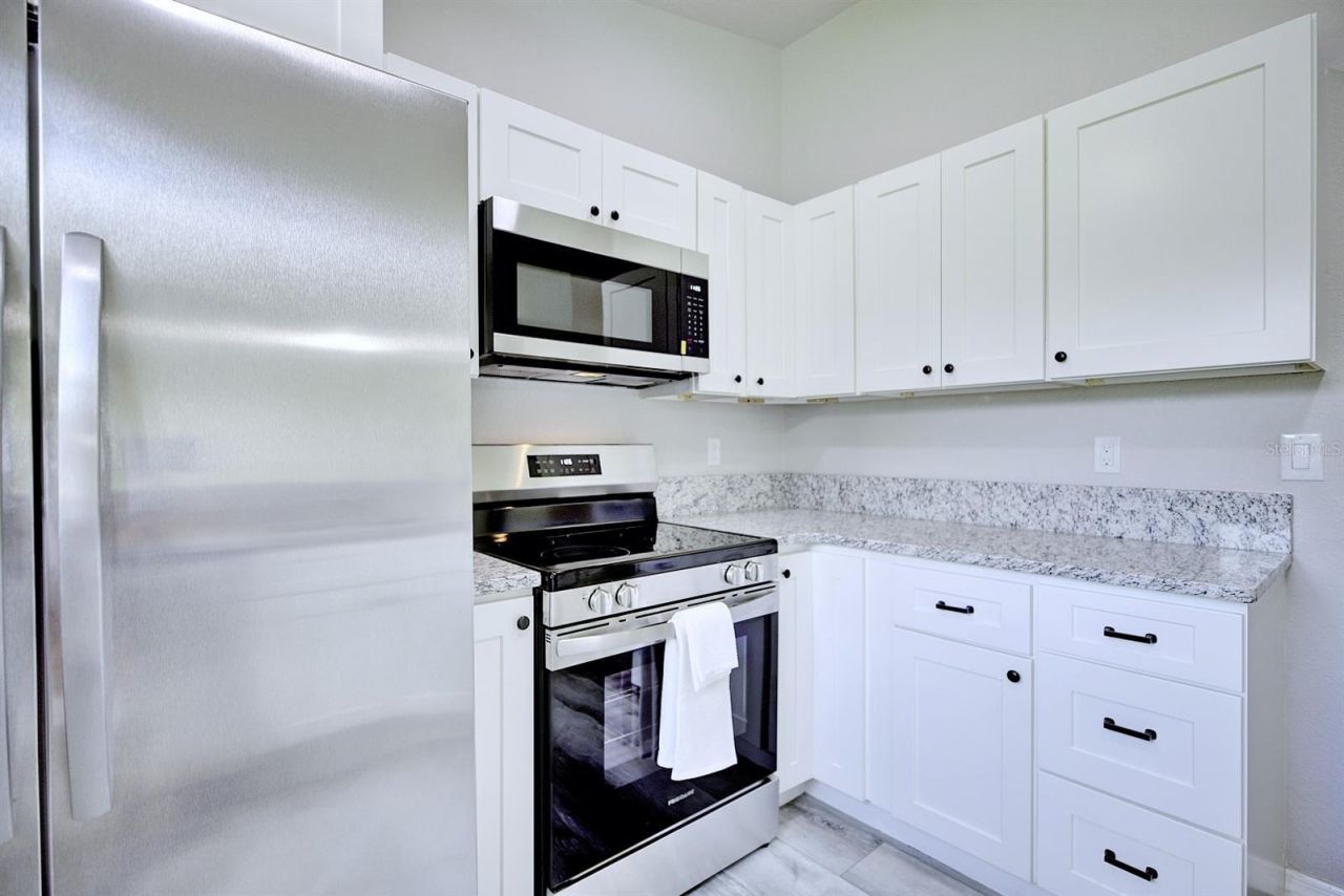 2764 W Somerset Road , Avon Park, FL 33825 Photo