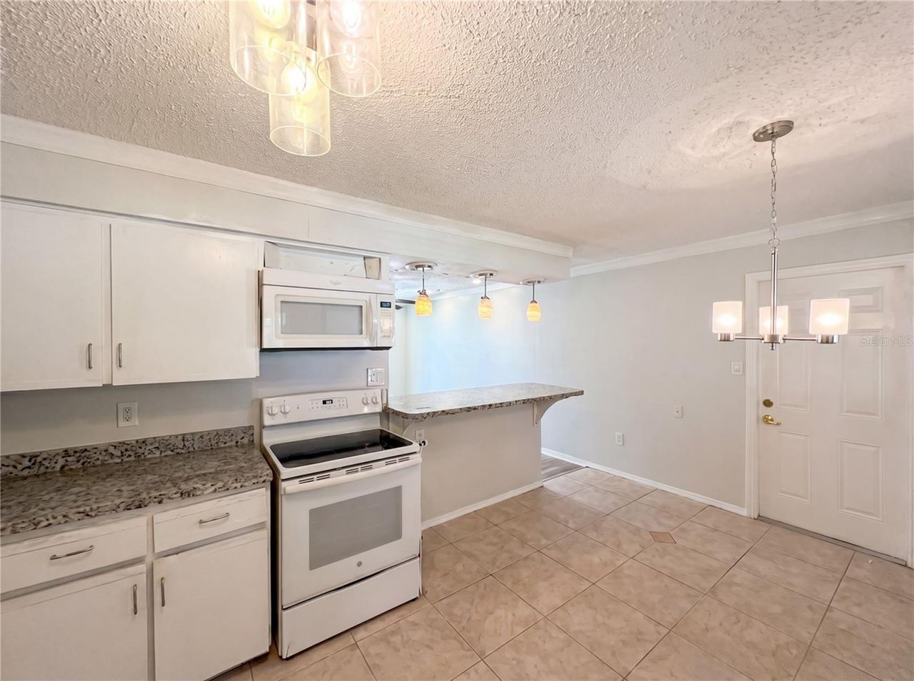 505 Oak Drive , Tavares, FL 32778 Photo
