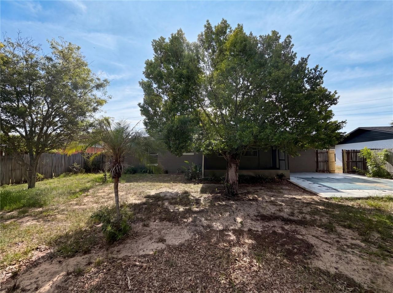 505 Oak Drive , Tavares, FL 32778 Photo
