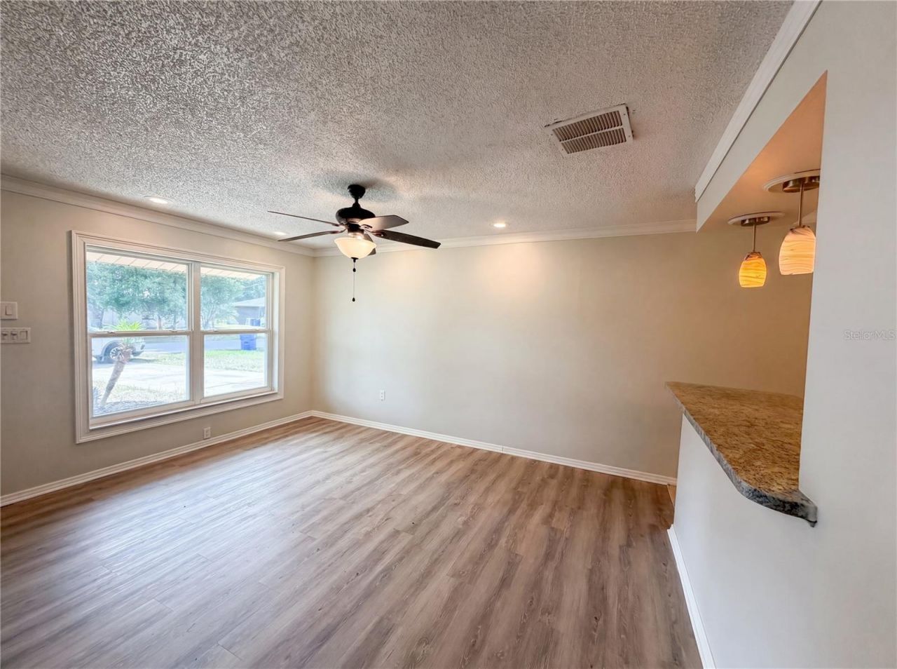 505 Oak Drive , Tavares, FL 32778 Photo
