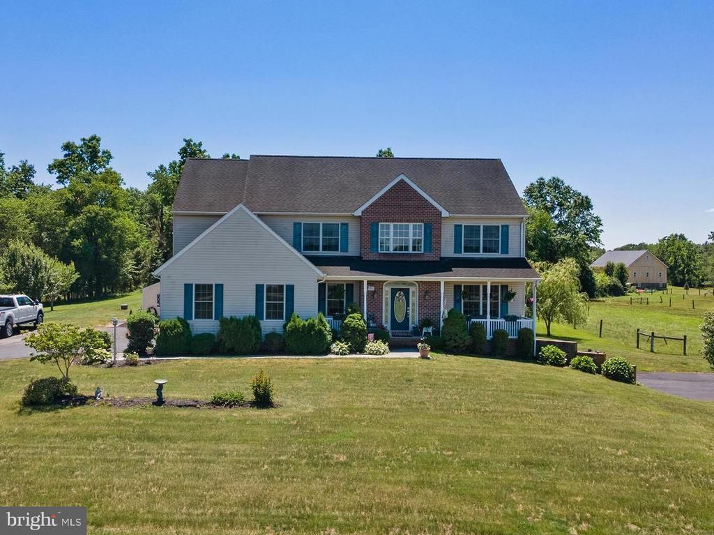75 SAINT JOHNS ROAD W, LITTLESTOWN, PA 17340