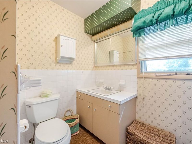 39 S West Street, Norwalk, OH 44857 Photo 25