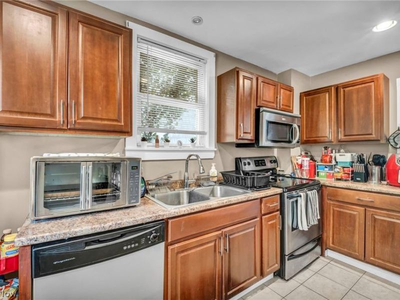 3326 Yorkshire, Cleveland Heights, OH 44118 Photo 11