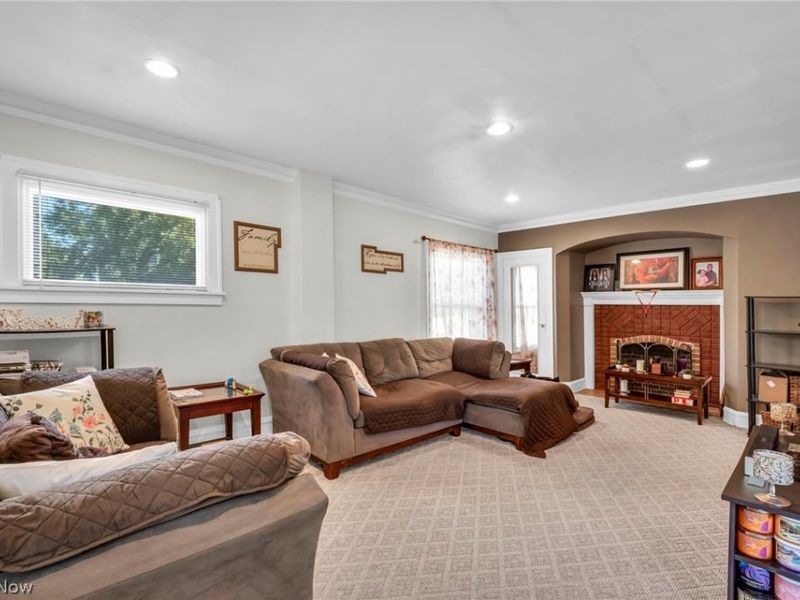 3326 Yorkshire, Cleveland Heights, OH 44118 Photo 6