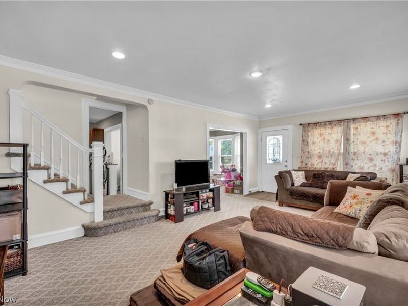 3326 Yorkshire, Cleveland Heights, OH 44118 Photo 8