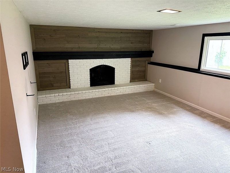 369 Fern Drive, Berea, OH 44017 Photo 13