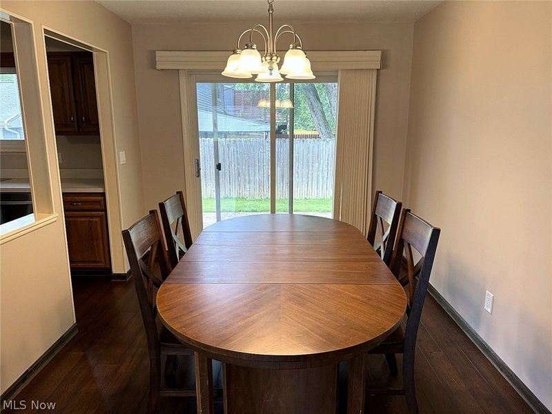 369 Fern Drive, Berea, OH 44017 Photo 6