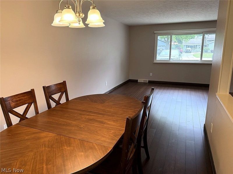 369 Fern Drive, Berea, OH 44017 Photo 8