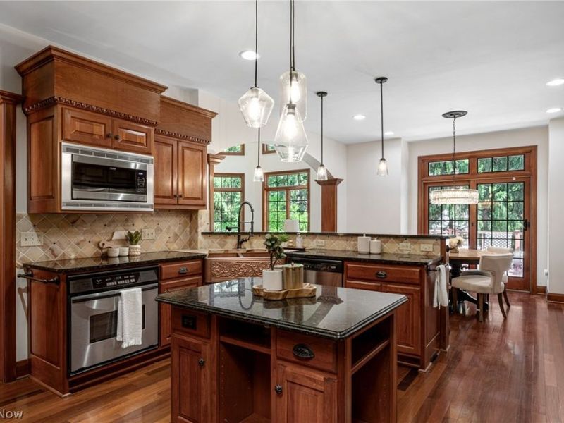 1920 Stockbridge Road, Akron, OH 44313 Photo 12
