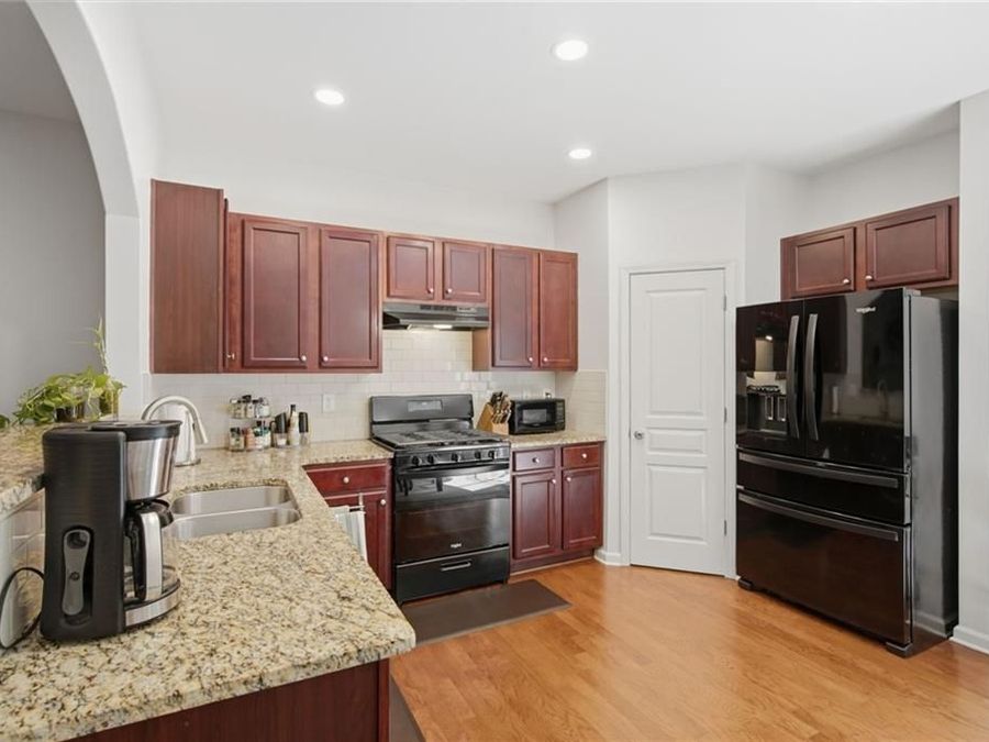 Property Image 12