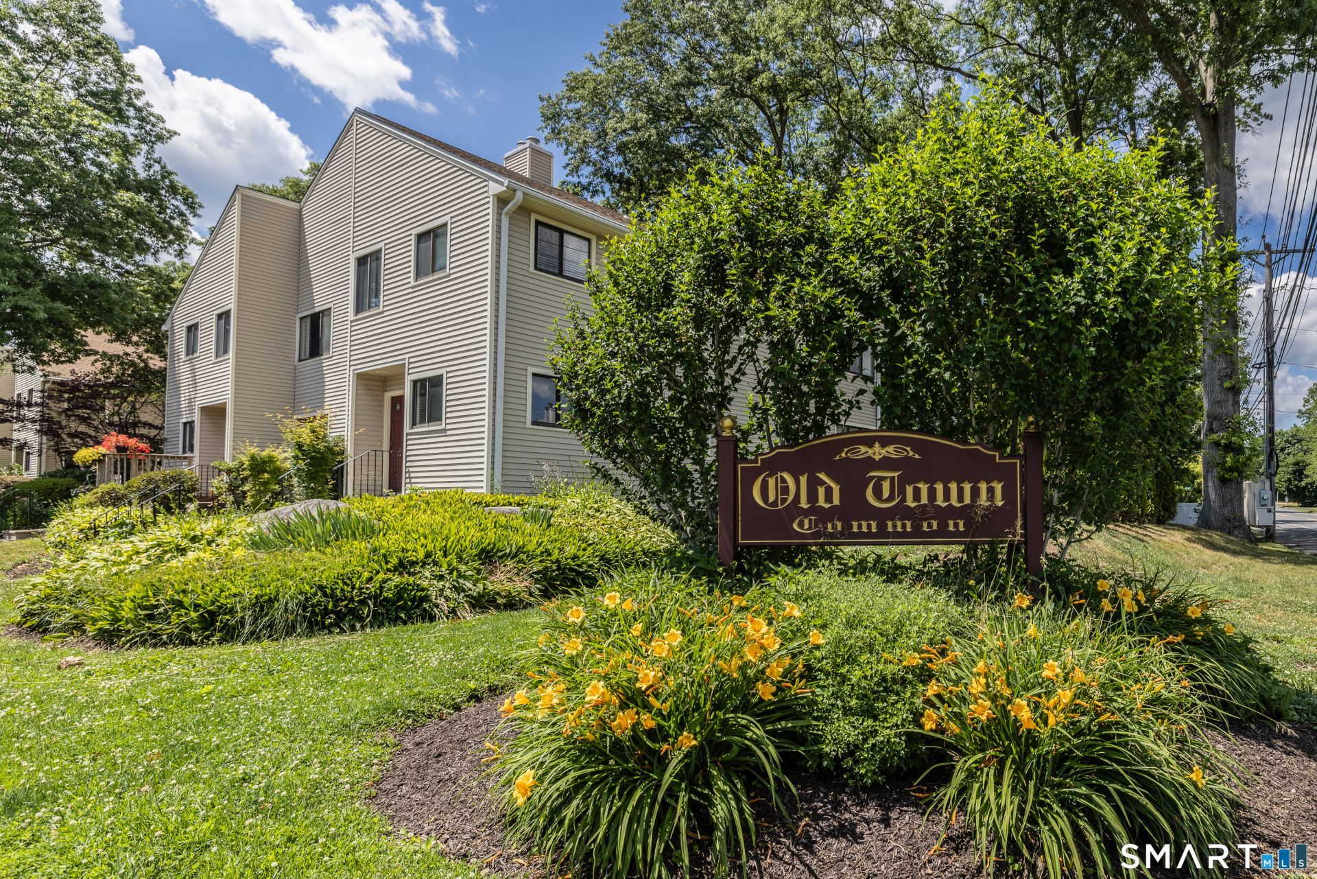 10 Lance, Unit 10, Bridgeport, CT 06606 Main Photo