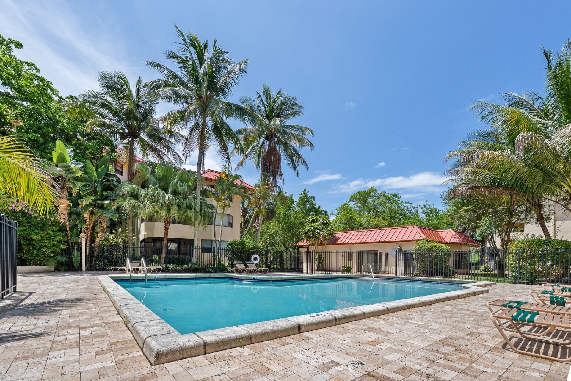 7401 NW 16th Street, Unit 102, Plantation, FL 33313 Photo