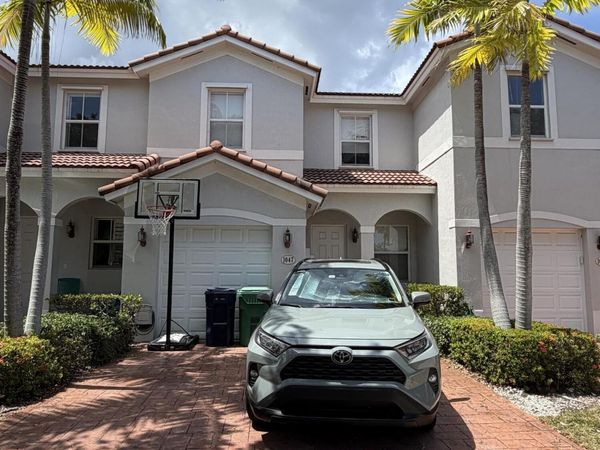 1047 NE 208th Street, Miami, FL 33179