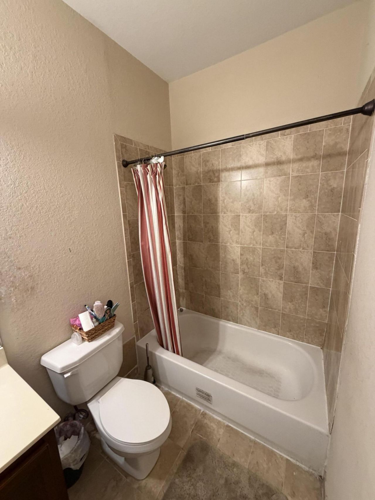 1047 NE 208th Street, Miami, FL 33179 Photo