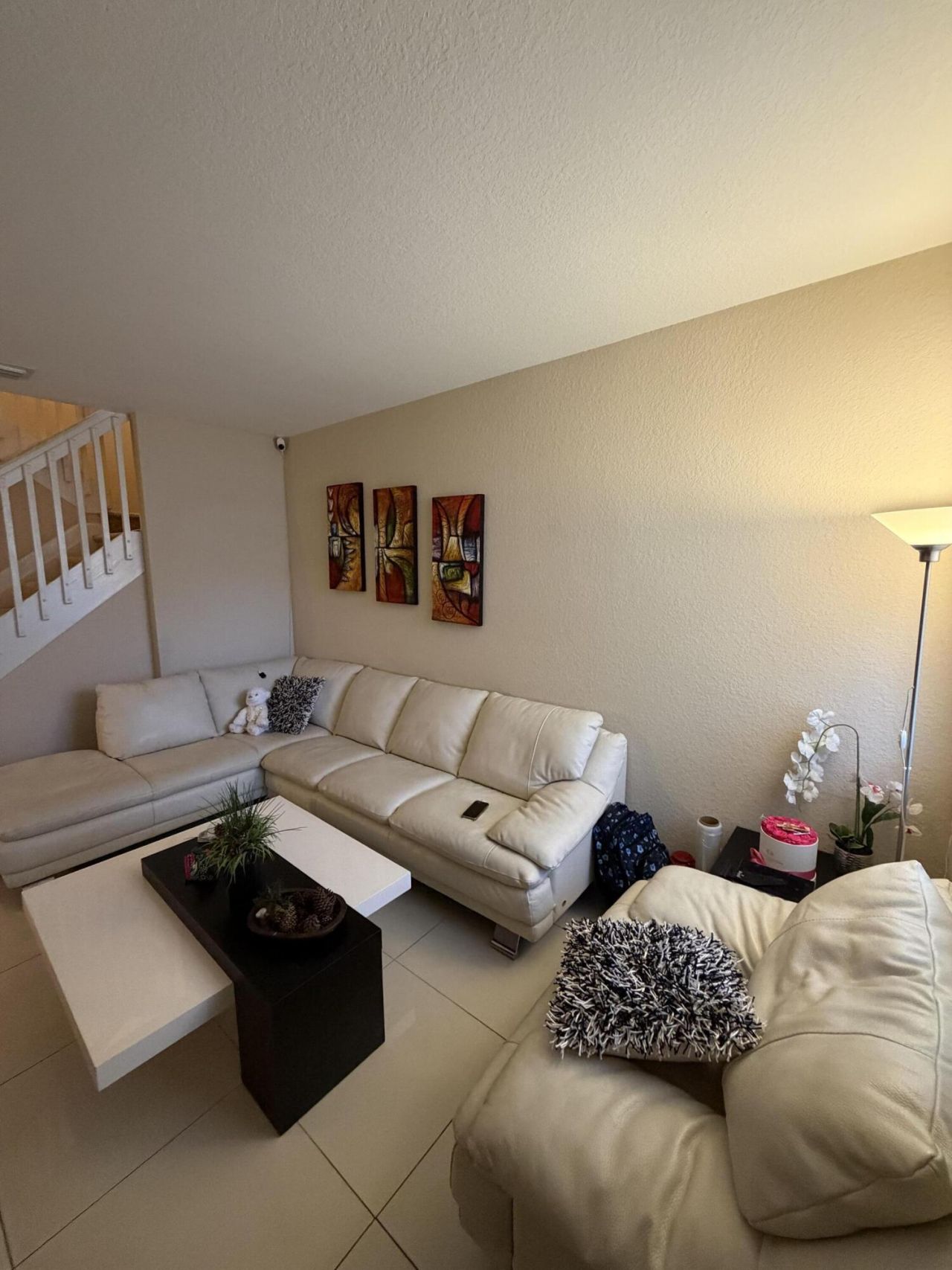 1047 NE 208th Street, Miami, FL 33179 Photo