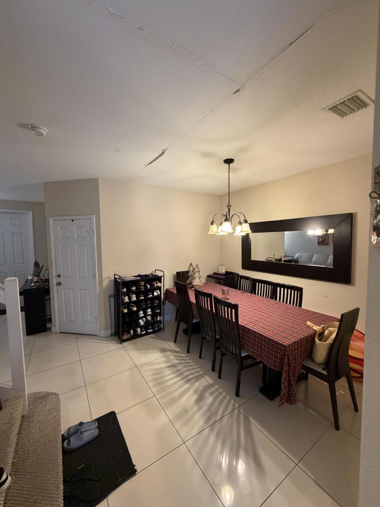 1047 NE 208th Street, Miami, FL 33179 Photo